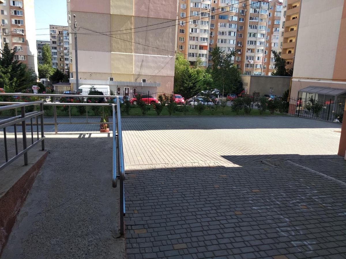 Apartment Viliamsa Одеса Екстериор снимка